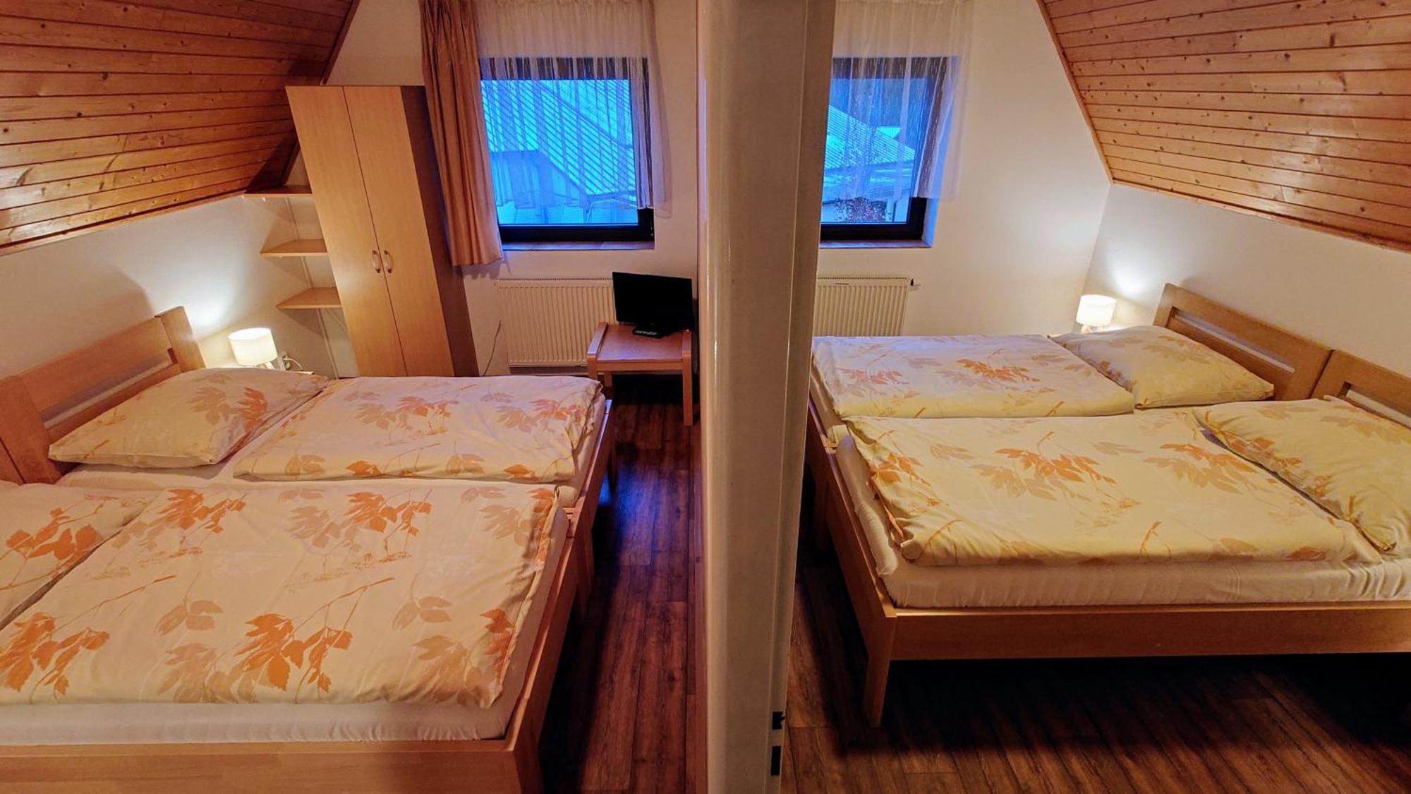 Raj Sportovni A Rekreacni Resort Branzez Kněžmost Екстериор снимка