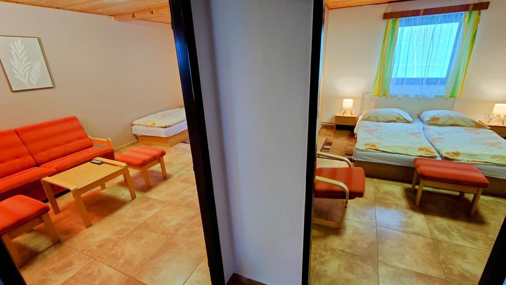 Raj Sportovni A Rekreacni Resort Branzez Kněžmost Екстериор снимка